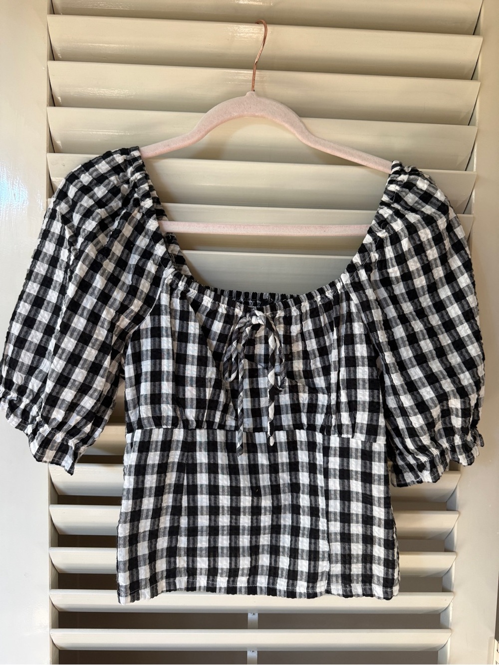 Vero Moda Black and White Gingham Square Neck Puff Sleeve Top
